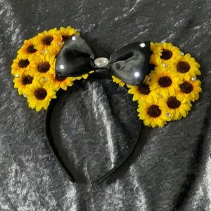 Mickey Minnie Ears, Sunflower with Lights